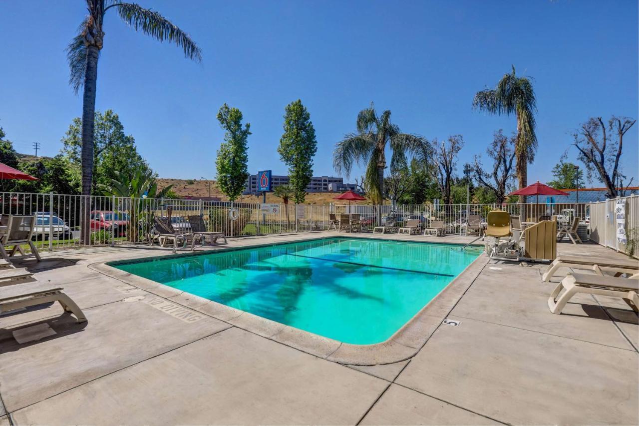 Motel 6-San Bernardino, Ca - North Serrano Village Exterior photo