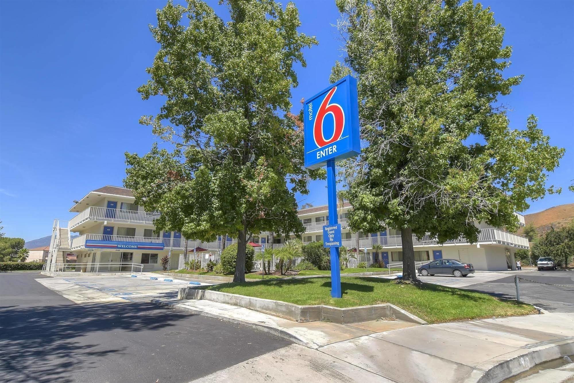 Motel 6-San Bernardino, Ca - North Serrano Village Exterior photo